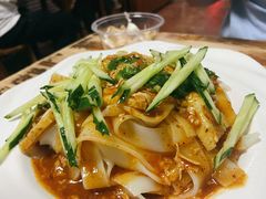 新疆凉皮-清真新疆叶尔羌烤肉店(新香洲店)