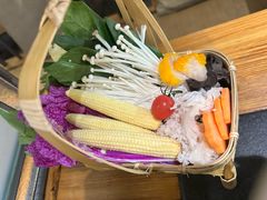 -湊湊火锅·茶憩(颐堤港店)