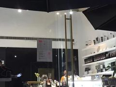 -UNI UNI(环亚凯瑟琳店)