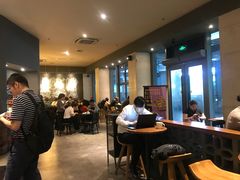 大堂-星巴克(杭州市民中心店)