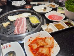 -木槿花韩式炭烤·熟成肉工坊(孙文东路店)