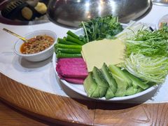 -玺炖·中国铁锅炖(虹桥天街店)