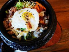 石锅拌饭-百年石锅饭·朝鲜族传统民餐