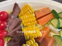 -大中华希尔顿酒店-念自助餐·嗨啤·小龙虾