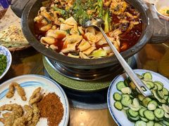 -都江堰石锅鱼