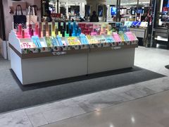 -梅龙镇广场
