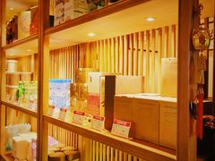 -一叶一世界·素食餐厅(锦华万达店)