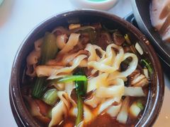 -亚伟瓦罐面美食城(淇县总店)