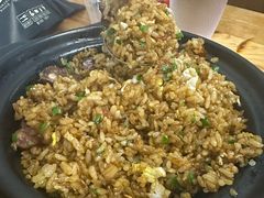 腊味炒饭-金龙·打边炉(南京西路店)