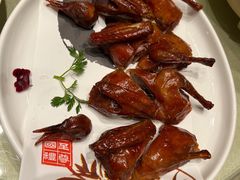 乳鸽-将相和·海鲜蒸饺大连菜