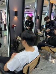 -藤野造型烫染·漂发