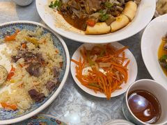 -汗腾格里·风味餐厅(新疆驻京办店)