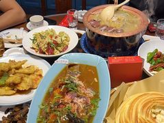 -那家老院子东北菜·饺子·小鸡炖蘑菇(艳华街店)