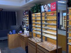 -优医视平价眼镜超市蔡司依视路折扣(小马厂店)