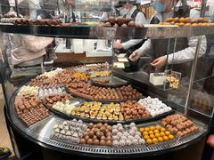 -Laderach 莱德拉(上海环贸iapm店)