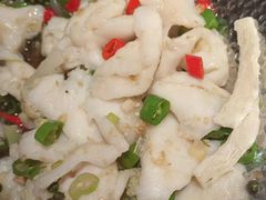 -小鱼小牛·鱼牛干锅·脆鱼火锅(世欧广场店)