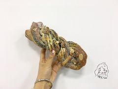 芝麻软欧包-盒马鲜生(杭州运河上街店)