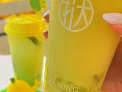 -挞柠·手打柠檬茶(花城汇中区旗舰店)