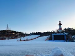 -蓟洲国际滑雪场