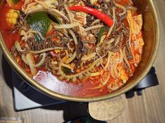 -毛肚向右·川渝毛肚王(经开永旺店)