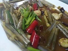 -鑫悦楼煎蟹·16年海鲜大排档