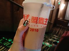 鸳鸯奶茶-香港鸳鸯王(西湖路店)