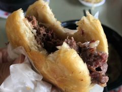 -闫家驴肉老店(华电一校店)
