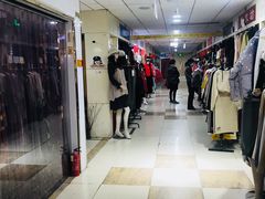 -龙翔服饰城(龙翔大厦店)