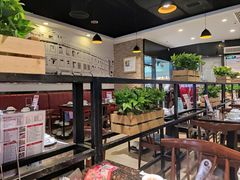 大堂-八合里潮汕鲜牛肉火锅(惠州华贸店)