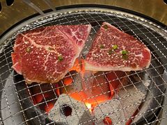 -山川小町·极番烧肉(新地假日广场店)