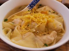 一两开洋-笑来喜馄饨小笼工坊店(湖滨街店)
