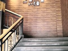 -山之屋炭火烧肉·生啤畅饮(大朗万科中央公园店)