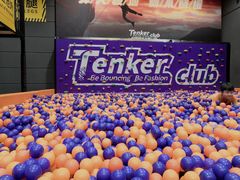 -Tenker Club弹刻极限主题公园 · 蹦床 · 团建 · 生日派对(大关店)