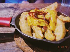 -HIGH FIVE哈福手工汉堡(桂林路店)