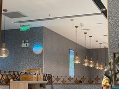 大堂-半天妖烤鱼(百乐广场店)