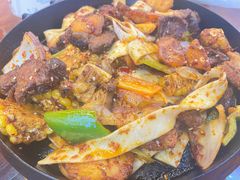 炕锅牛肉-聚雅美食