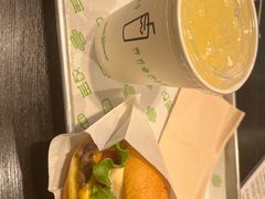 招牌牛肉堡-Shake Shack(西单大悦城店)