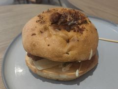 -必胜客(上海华谊新所店)