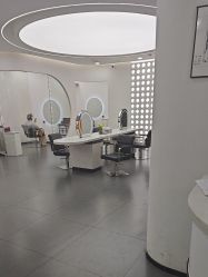 -T8 SALON