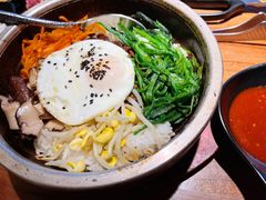 石锅牛肉拌饭-九畋町和牛黑牛烤肉料理(三里屯3·3大厦店)