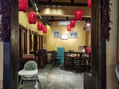 -富正毅三下锅·湘西韵味(天门山索道店)
