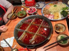 -周小明火锅(黑金冠社区店)