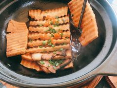 一品香芋煲-野蔓果·山野菜(西湖景区·龙井茶田店)