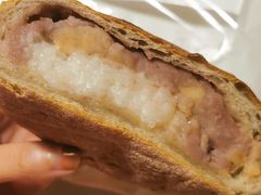 现蒸芋泥椰奶糯米-PAOPAO Bakery&Café(港汇店)