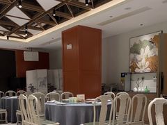 -双湖园·地标武汉菜(黄鹤楼解放路店)