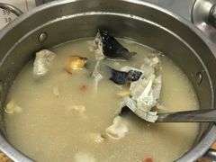 川芎白芷浸鱼头-文记壹心鸡(宝华路店)