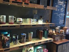 -星巴克(上海虹桥南丰城办公楼店)