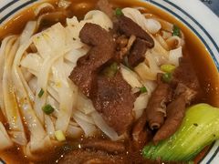 -霸蛮湖南菜·牛肉粉(荣京西街店)