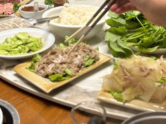 -周老三跷脚牛肉·全牛火锅(非遗传承店)