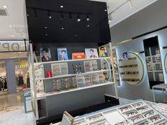 -沫芮眼镜·蔡司·依视路·尼康明月(环创店)
